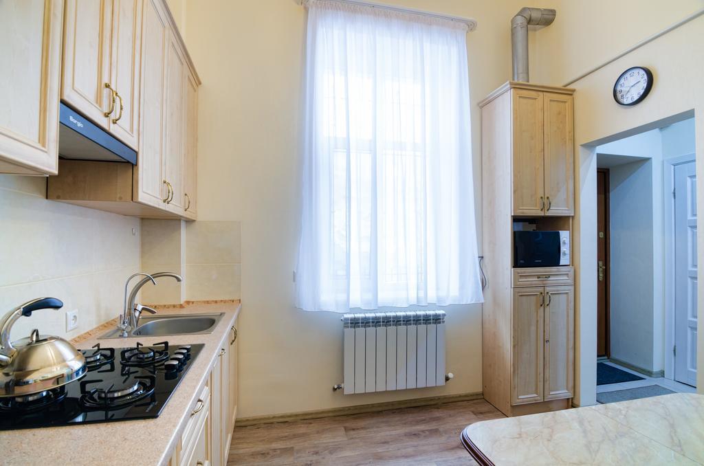 Apartamenty Kulisha 25 Lviv Exterior photo